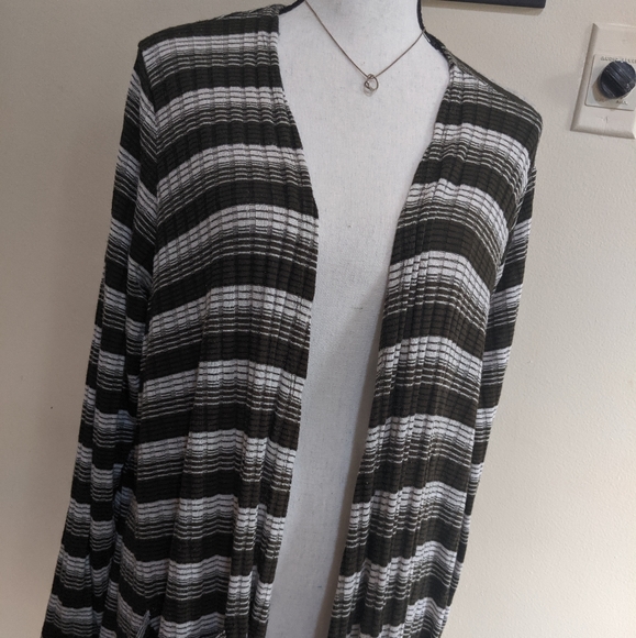 LuLaRoe Sweaters - LuLaRoe Long Sweater